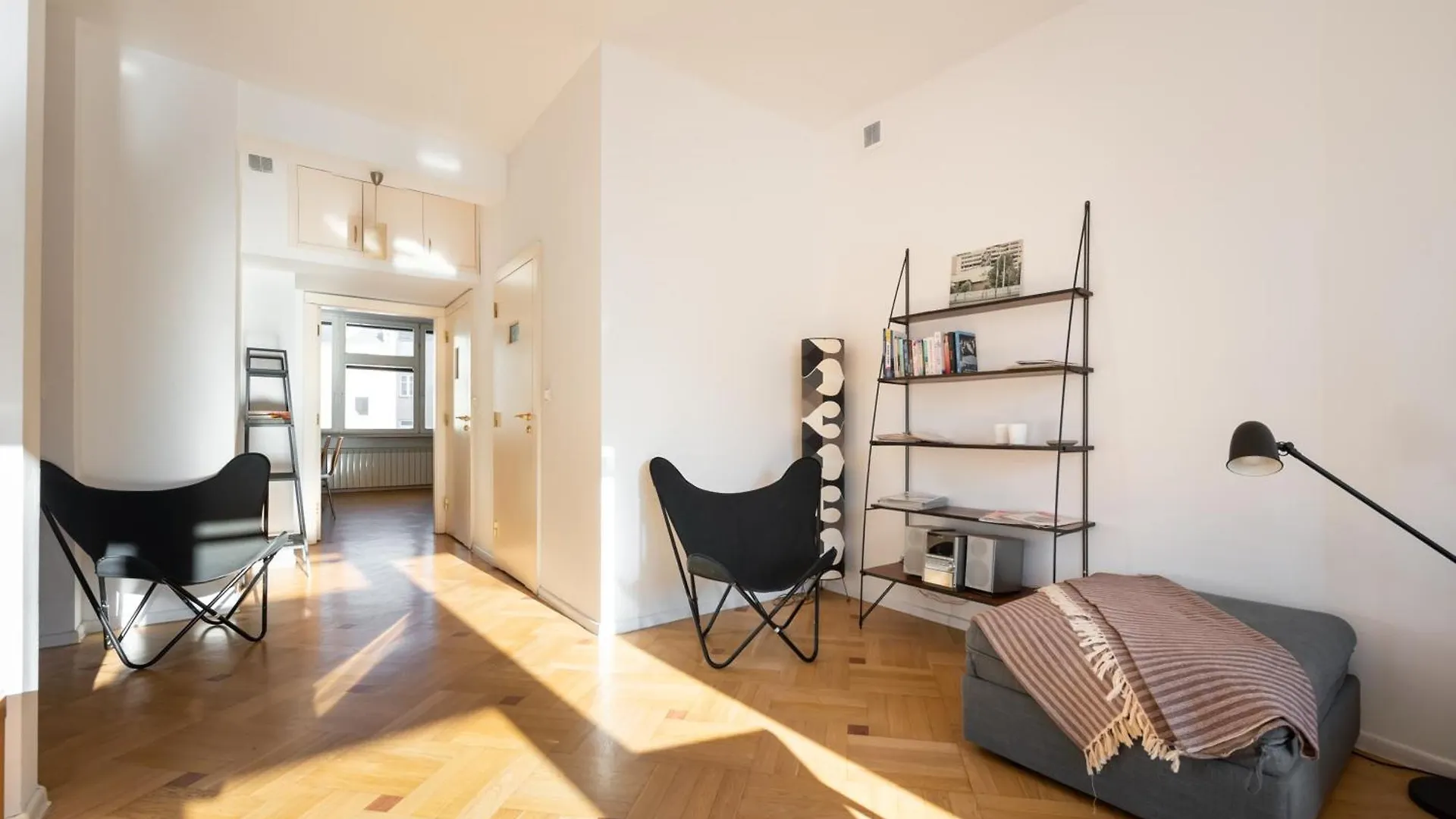 Solec Powisle Cosy Apartment Warsaw