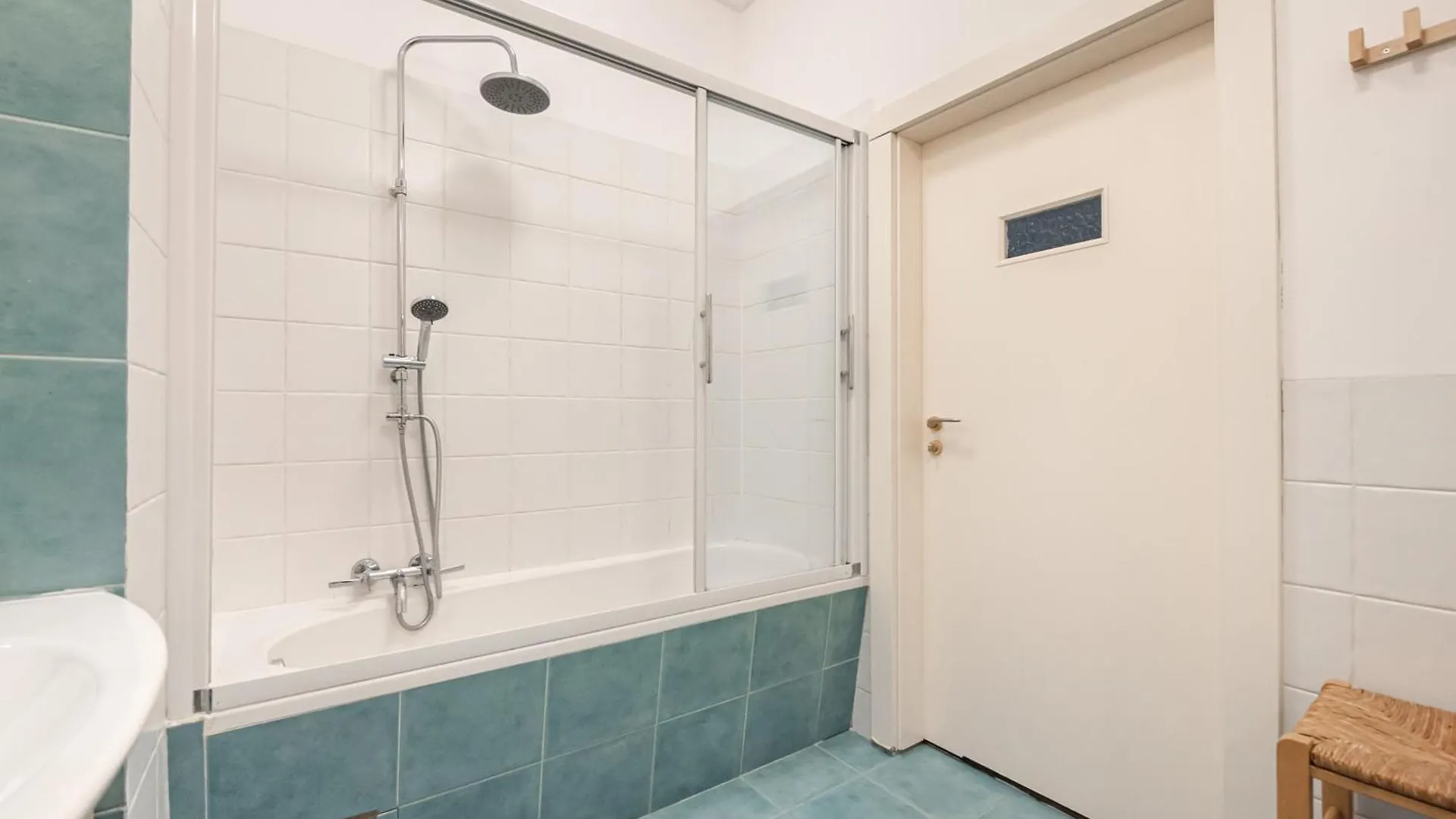 Solec Powisle Cosy Apartment Warsaw Poland